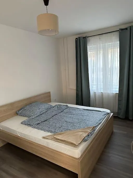 City Park Little Flat. Budapest Apartment